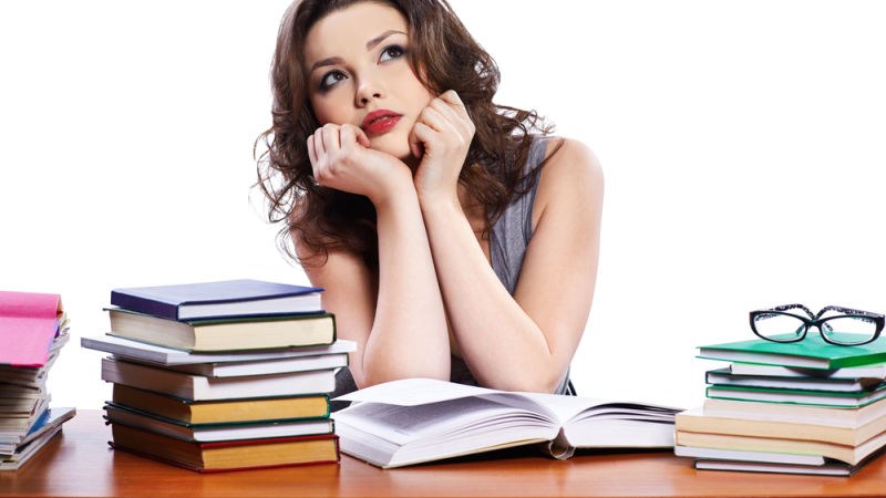 daydreaming_student