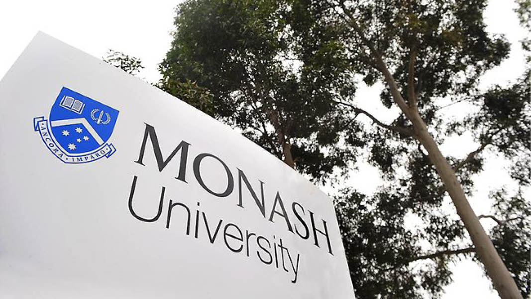 2017/2018 Monash University Malaysia Scholarships for Undergraduate Students