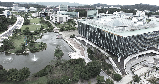 KAIST Undergraduate Scholarships for International Students [Tuition Free]