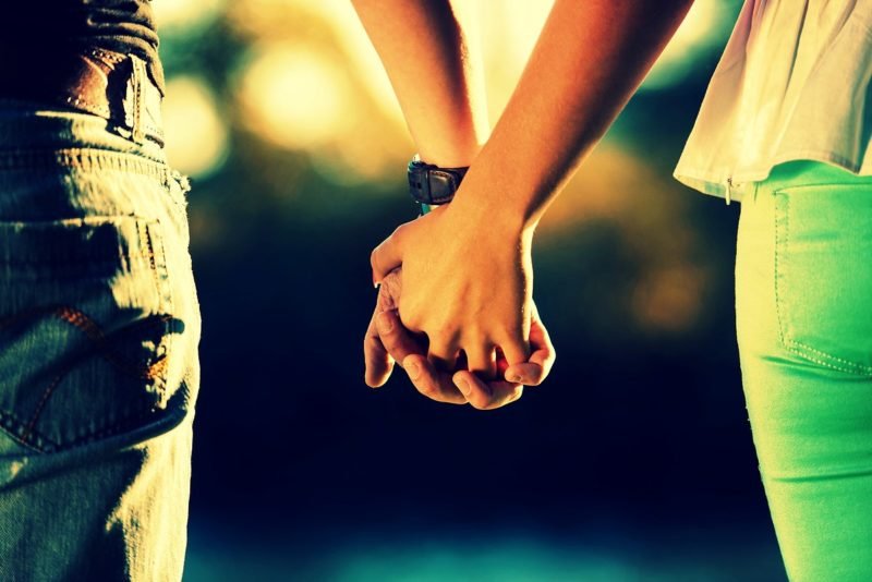 people-holding-hands