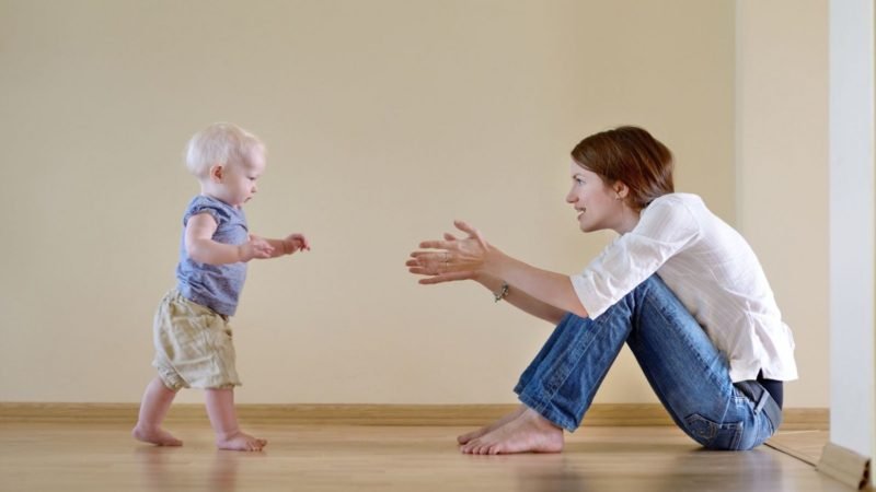 baby_walking